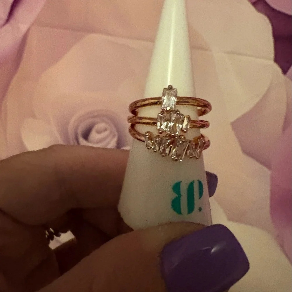 Size 7 Ring Cubic zirconia with rose gold plating by Bomb  Party